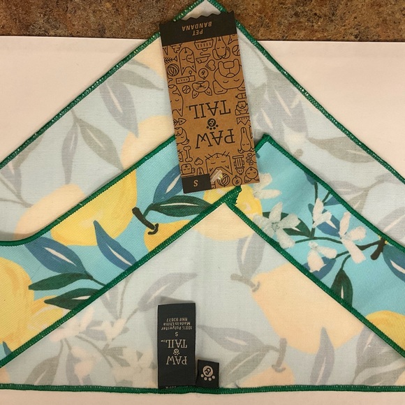💝Boutique 🐾Paw & Tail Bandana for Dogs/Cats🐾 - Picture 3 of 4